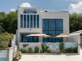 pohang imgok601dokchae oceanview pension