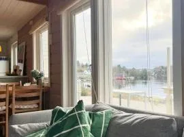 Beachfront Cabin With Sun Terraces On Helgøy