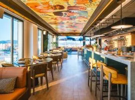 The Social Hub Barcelona Poblenou Extended Stay