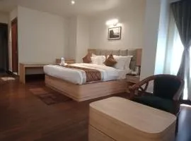 Hotel Arjay Valley, Pure Veg Luxury Hotel