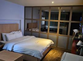 Guri C Boutique Hotel – hotel w mieście Guri