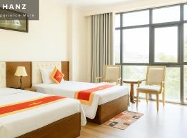 S79 Anh Duc Hotel 2 - Panorama View, holiday rental in Thu Dau Mot