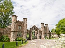 The Gatehouse at Pudleston Court, ξενοδοχείο σε Hatfield