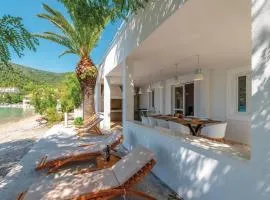 Villa Estera by Villas Guide