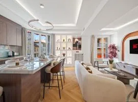 luxueux, spacieux dans le quartier du port