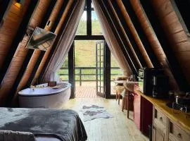 Chalé Romântico com Jacuzzi na Natureza