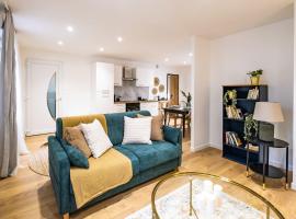 Appartement neuf 1BR 4 pers Proche metro, place to stay in Saint-Denis