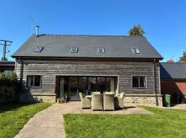 Meadow View House at Pudleston Court