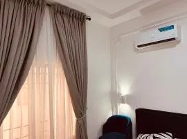 Bytup Home 2bedroom and one bedroom apartment 24hrs electricity free parking