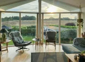 Sommerhus Med Udsigt Til Solnedgang Ved Hvidbjerg