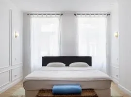 Feel Lviv! Old City Apartment