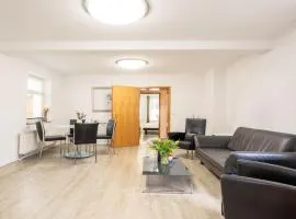 Ferienwohnung Charlot mit 2 Schlafzimmern & Bio-Kamin