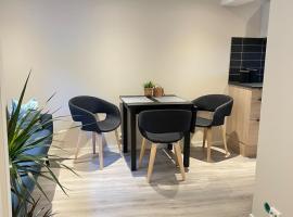 Free parking Apartment in Ålesund, ξενοδοχείο σε Ålesund