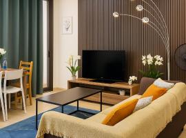 The Marina Quite Kingdom Hostel, cottage in Dubai