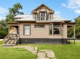 Ellie Marie House LITE