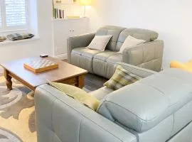 The White Cottage