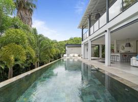 Villa Ti Karibu, hotel in Les Trois-Îlets