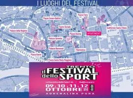 NEL CUORE DEL FESTiVAL -CENTRALiSSiMO&STRATEGiCO-