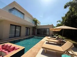 Modern Villa Selma