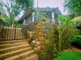 Green Villa Meepawala