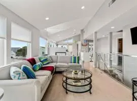 Serendipity Beach Retreat Entire House