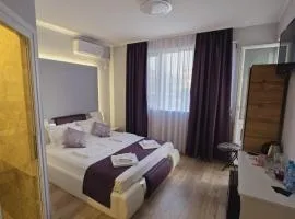 Къща за гости Elion House