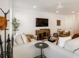 3 Mi to Ole Miss, New Build Inviting Townhome!