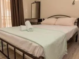 Studios for rent Hermanos