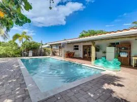 Fish, Swim & Relax Poolside! Deerfield Beach Oasis