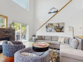 Luxurious Lake Views, hotel in Leavenworth