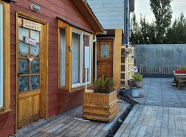 CABAÑAS RINCON SOLEADO, Chile Chico – hotel w mieście Chile Chico