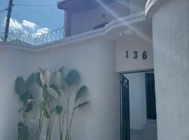 Casa Confortavel e Ampla em Americana - com Piscina Churrasqueira Wifi