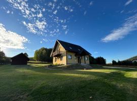 Viesnīca pie pludmales Chata na Bani w Starej Morawie pilsētā Stara Morawa