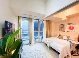 Prime BGC 1BR Near Grand Hyatt & Malls #upt215e