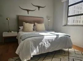 Designer 1 bedroom Vacation Rental Cape Town