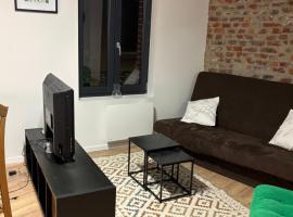 Le Clos Urbain, hotel v destinaci Caudry