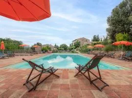Amazing Apartment In Casole D'elsa With Wifi