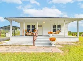 Rock Climb, Hike, Relax! Quiet Beattyville Retreat