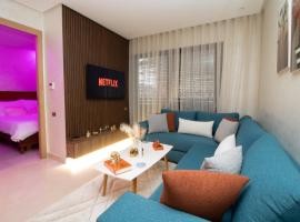 Studio élégant et neuf près de la gare tgv, place to stay in Casablanca