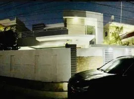 Hermosa Casa familiar en las orquideas LR