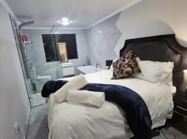 Falcon Suite