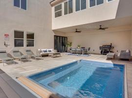 Zion Basecamp with Private Pool at Home in Hurricane, Hotel in Harrisburg Junction