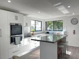 The Branch by the Basin Family Escape with Sunset Views