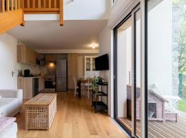 Duplex 8 pers à côté Skyvall, Loudenvielle - FR-1-695-88, Hotel in Loudenvielle