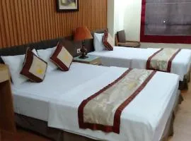 khác sạn an hưng