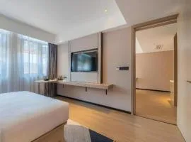 Borrman Hotel Chongqing Auto Expo Sanya Bay Light Rail Station