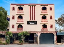 Super Townhouse Chandpole Metro Station Formerly Hotel Raghuraj Palace