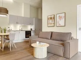 Midtown Suite