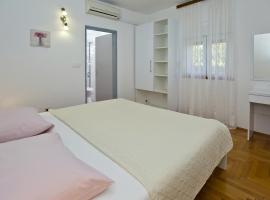 Summer Apartments Oliva Hvar