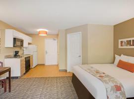 MainStay Suites Detroit Auburn Hills, hotel near Oakland County International - PTK, Auburn Hills